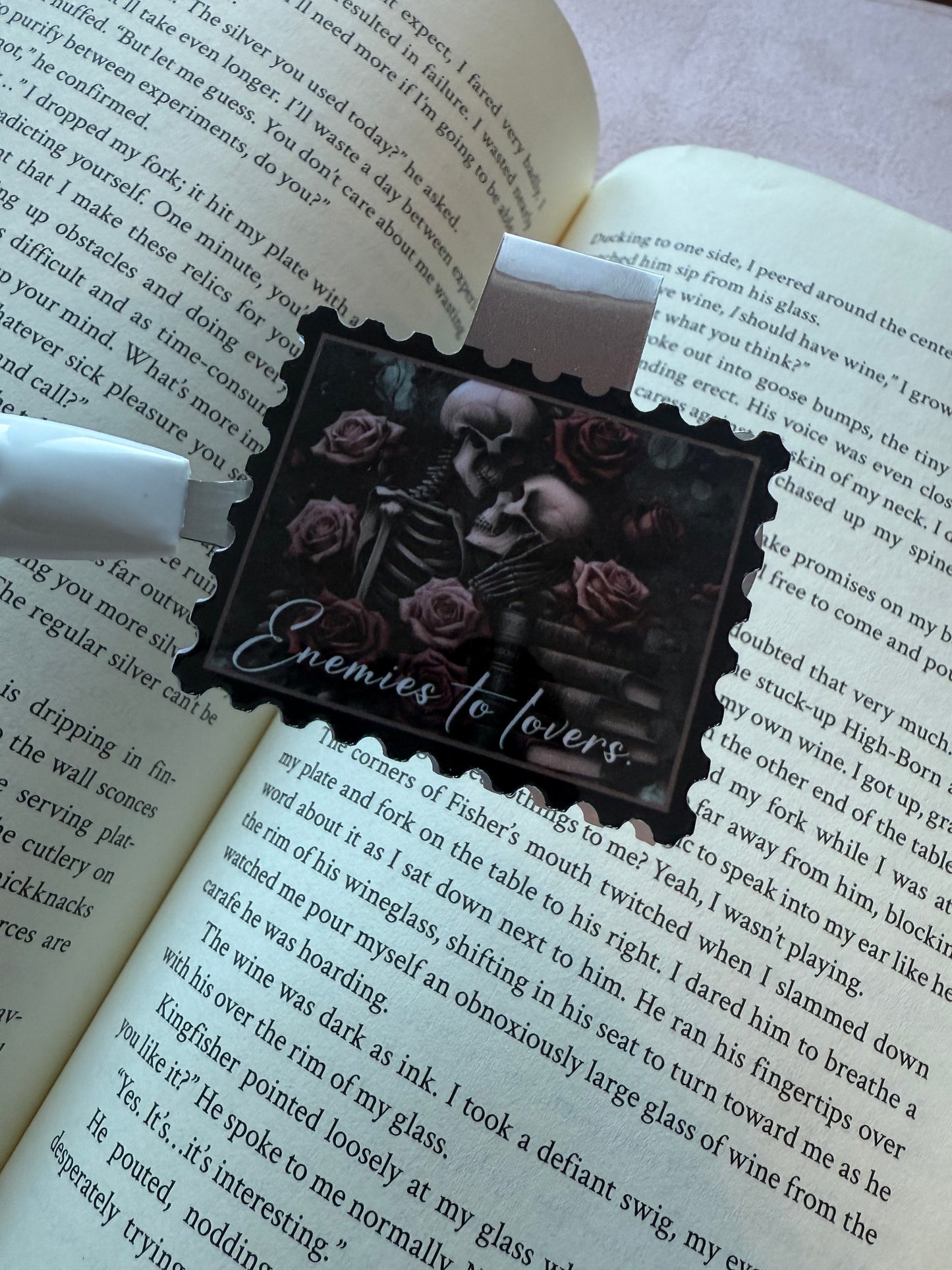 🖤 Magnetiskt bokmärke – Some Books Were Born to Break You