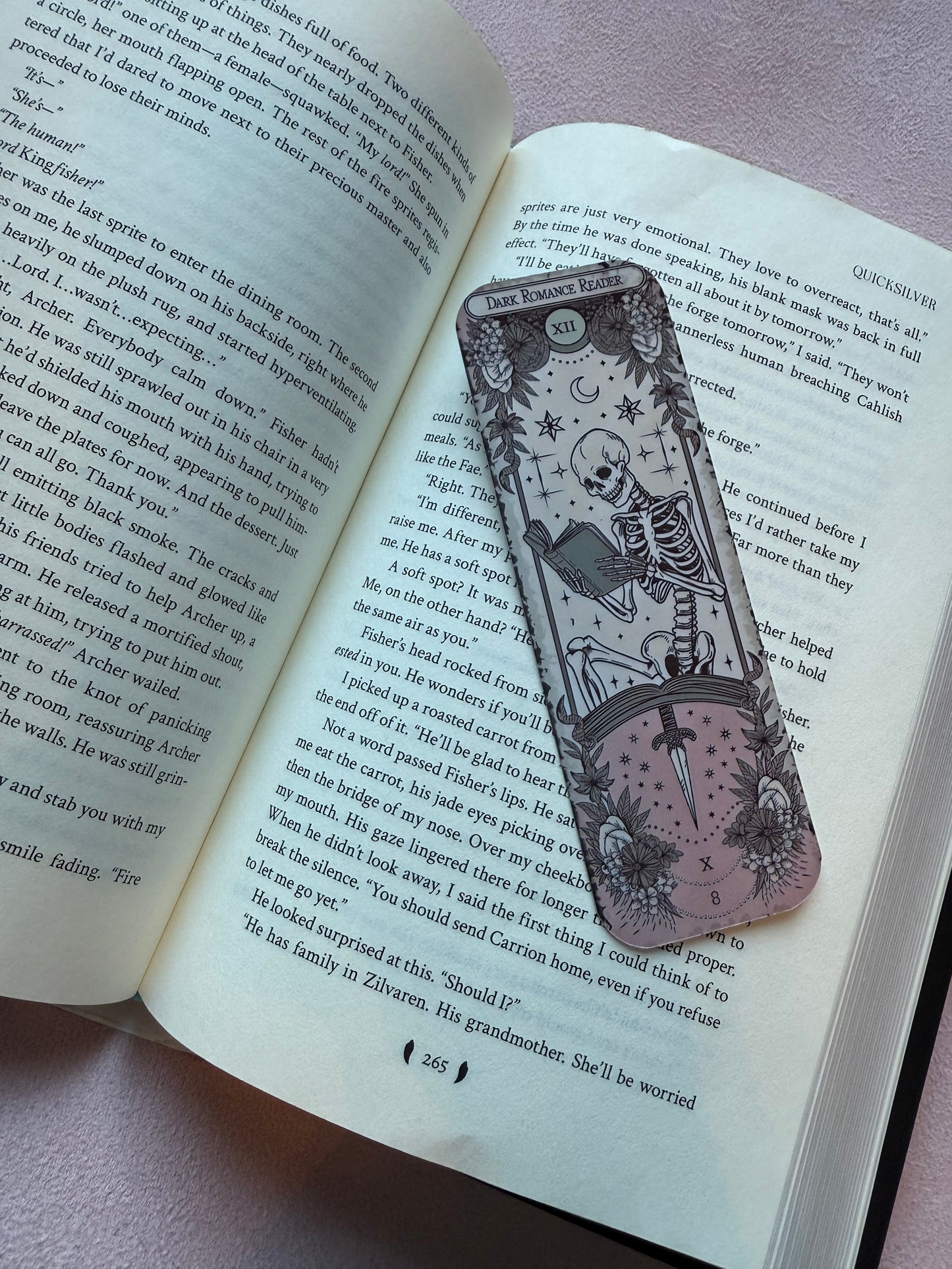 🖤 Bokmärke – Dark Romance Reader (Tarot design)